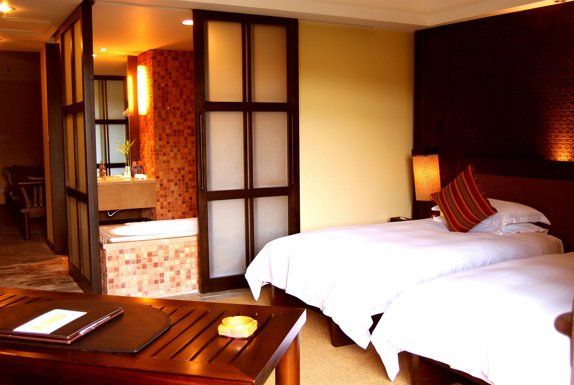 Narada Resort & Spa Liangzhu Hangzhou Eksteriør bilde